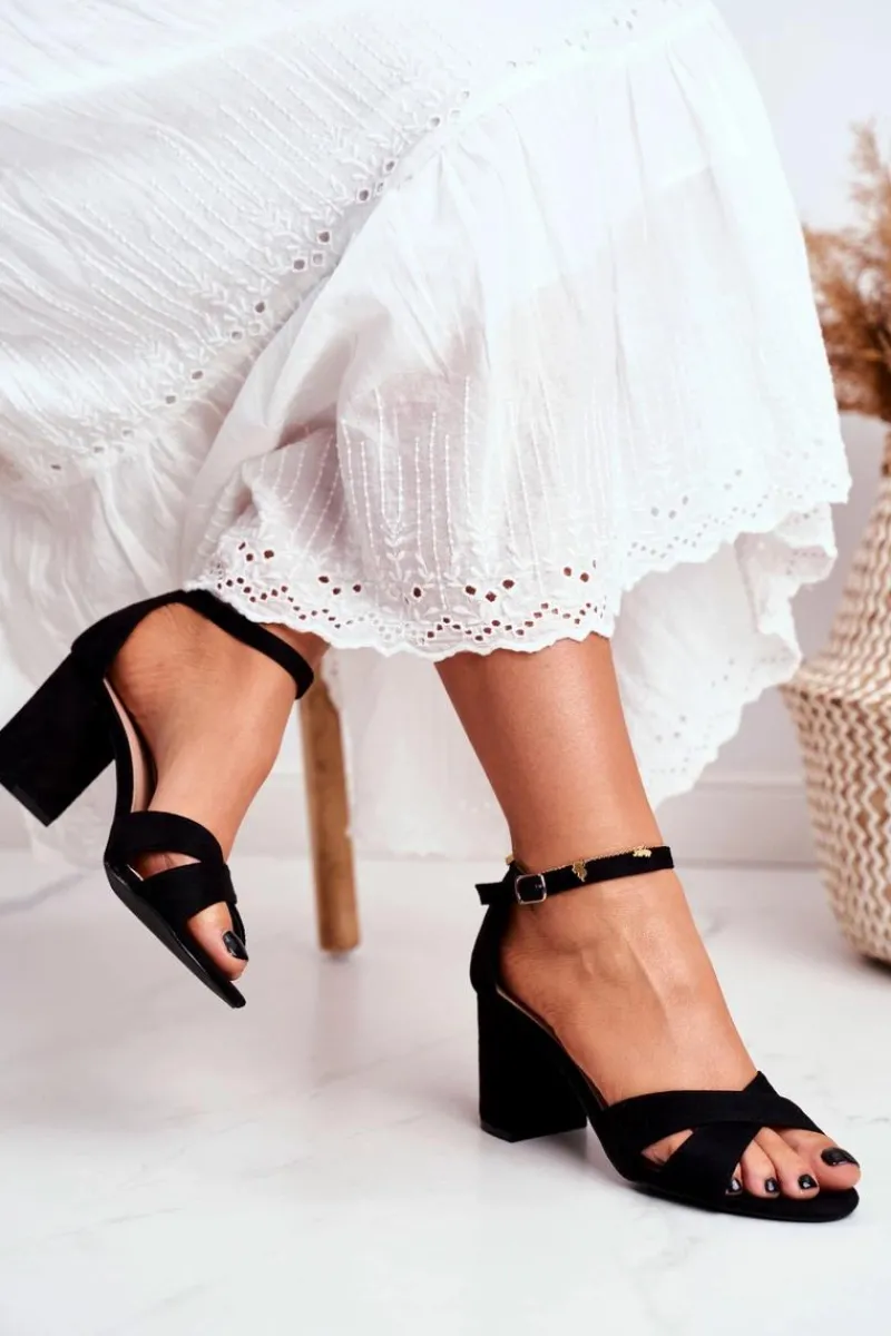 Sandały Na Obcasie>Boto Sandały Damskie Zamszowe Czarne Lady Milion