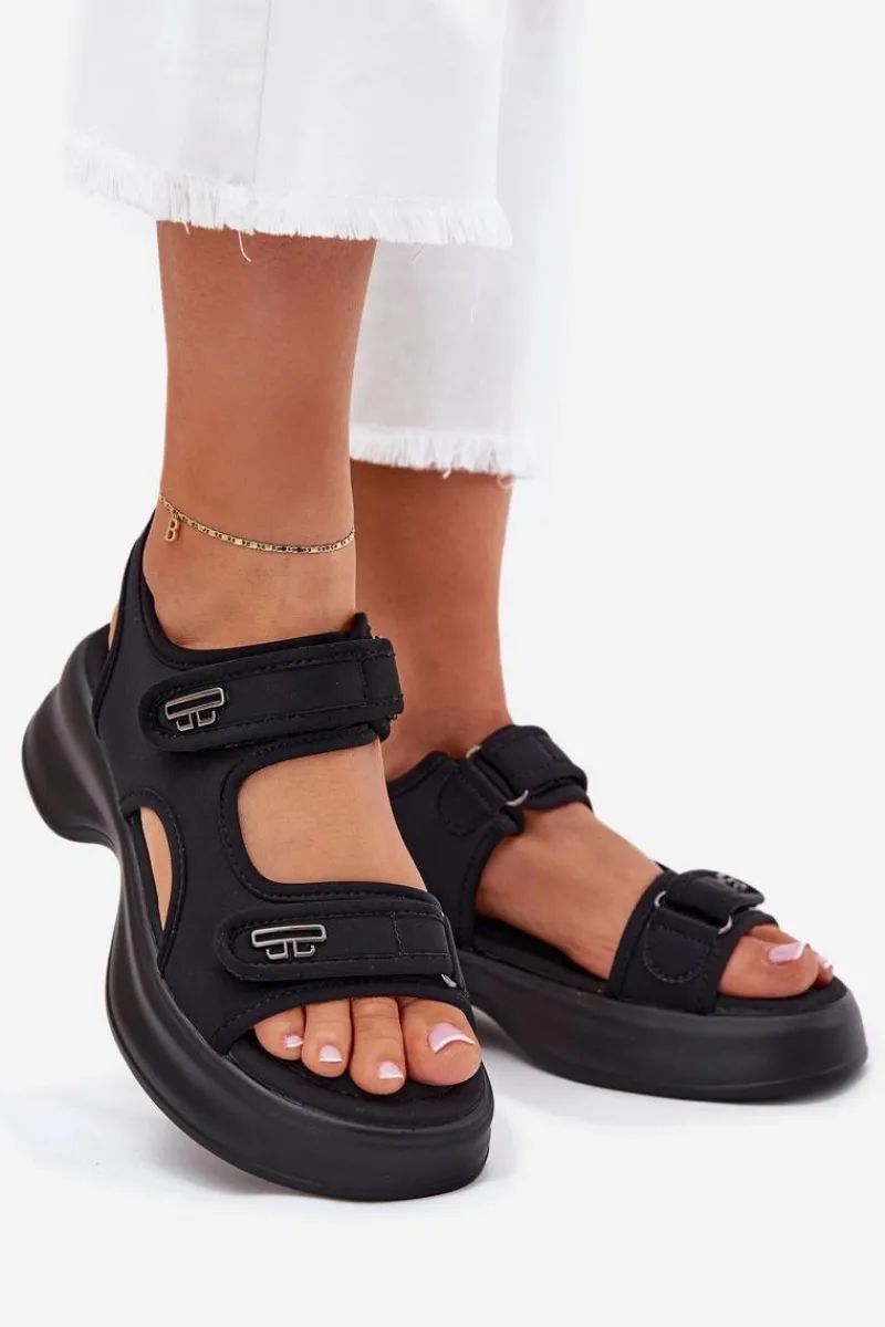 Sandały Płaskie>Evento Sandały Damskie Ze Złotymi Detalami Czarne Luvira Czarny