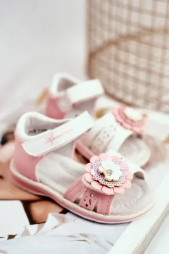 Boto Sandały Dziecięce na Rzepy Kwiatuszek Różowe Mino