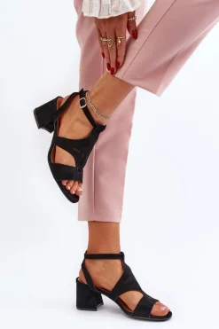 Sale Sandały Na Niskim Obcasie Czarne Eleriva Damskie Sandały Na Obcasie