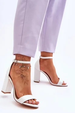 Boto Sandały Na Obcasie Białe Individual