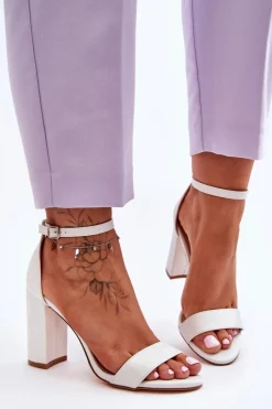 Boto Sandały Na Obcasie Białe Individual