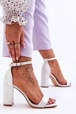 Boto Sandały Na Obcasie Białe Individual