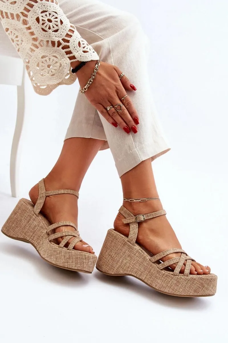 Discount Boto Sandały Na Platformie I Koturnie Beżowe Oporia