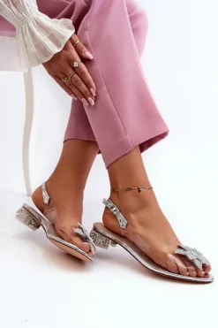 Sandały Transparentne Na Niskim Obcasie Z Ozdobą Srebrne D&A MR38-383 Damskie Sandały Na Obcasie