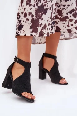 Sandały Na Słupku|Sandały Na Obcasie>Boto Sandały Z Ażurowym Wzorem Na Słupku Eko Zamszowe Czarne Helori Czarny