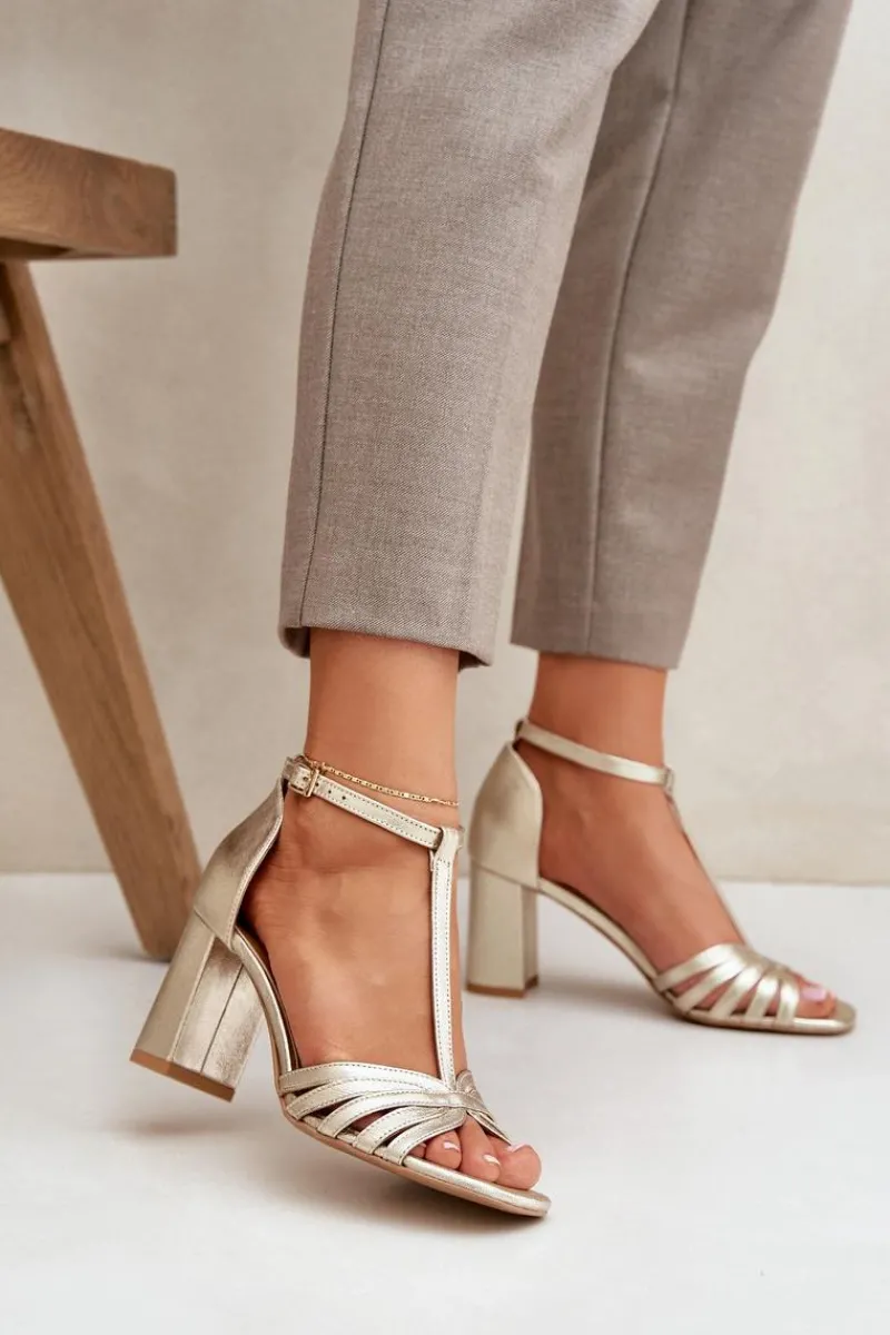 Sale Laura Messi Sandały Z Naturalnej Skóry Na Słupku 2766