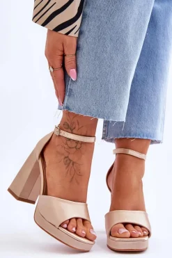 Sandały Na Obcasie>Boto Satynowe Sandałki Na Masywnym Obcasie Beżowe Eternity