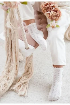 Online Milena Skarpetki Dziecięce Ażurowe Ecru Biały