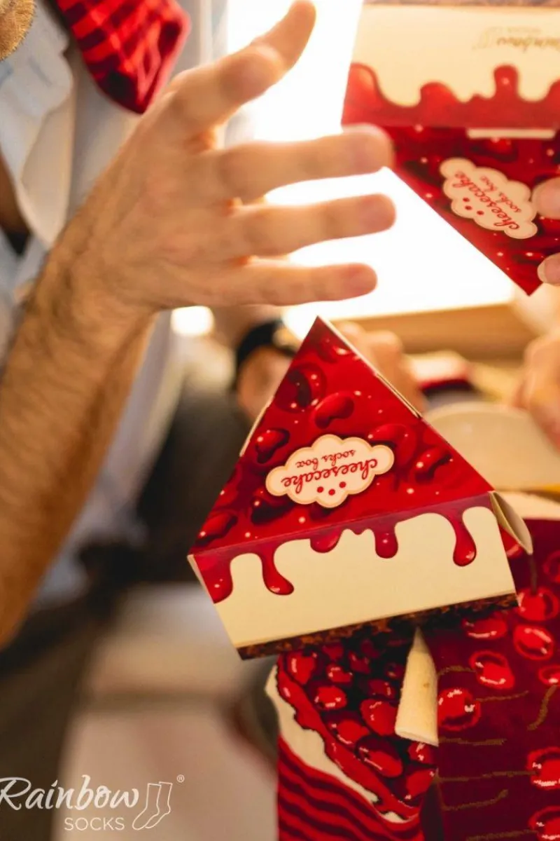 Skarpetki|Skarpetki>ZOOKSY/RAINBOW SOCKS Skarpetki Rainbow Socks Sernik Nowojorski Z Wiśnią 1 Para