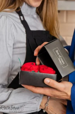 Hot ZOOKSY/RAINBOW SOCKS Skarpetki Rainbow Socks Wieczne Róże 2 Pary