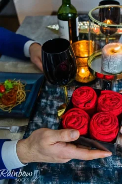 Hot ZOOKSY/RAINBOW SOCKS Skarpetki Rainbow Socks Wieczne Róże 2 Pary