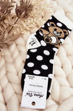 Skarpetki|Skarpetki>Aura.via Skarpety Damskie Nie Do Pary Z Misiem Czarno-Białe - Wzór 1