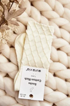 Skarpetki|Skarpetki>Aura.via Skarpety Damskie Z Ozdobnym Tłoczeniem Kremowe