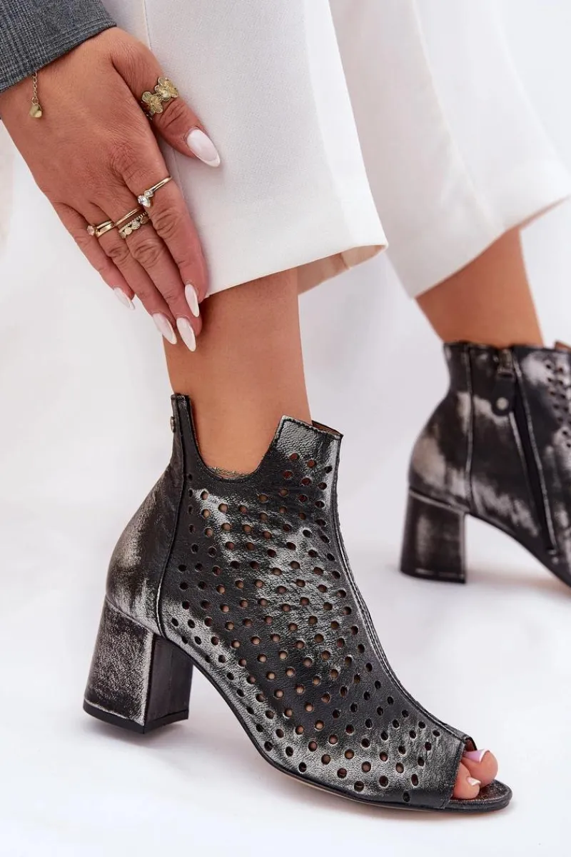 Outlet Skórzane Ażurowe Botki 05420-01 Czarne Damskie Botki Wiosenne|Botki Maciejka