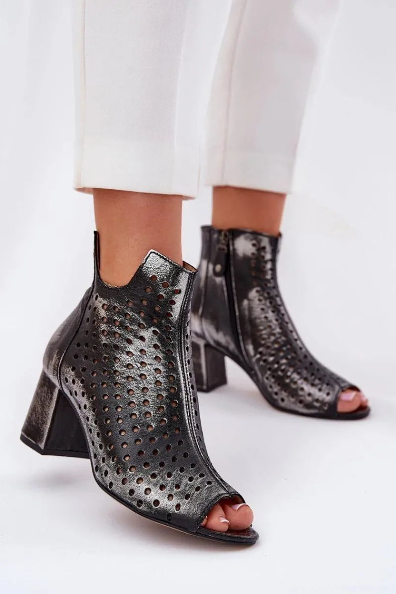 Outlet Skórzane Ażurowe Botki 05420-01 Czarne Damskie Botki Wiosenne|Botki Maciejka