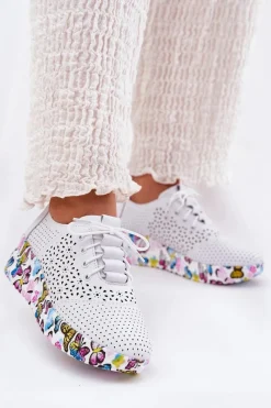 Artiker Skórzane Ażurowe Półbuty Damskie Na Koturnie Motyle 56C1618 Białe