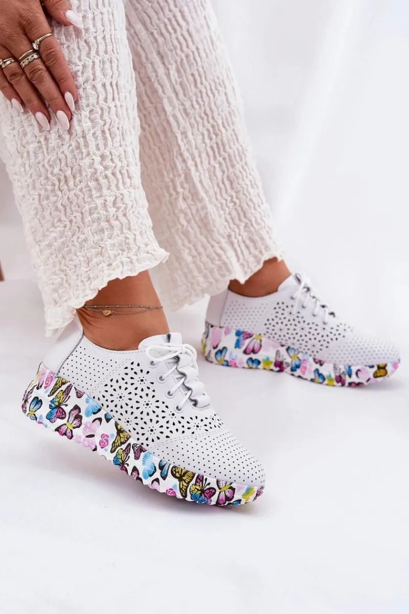 Artiker Skórzane Ażurowe Półbuty Damskie Na Koturnie Motyle 56C1618 Białe