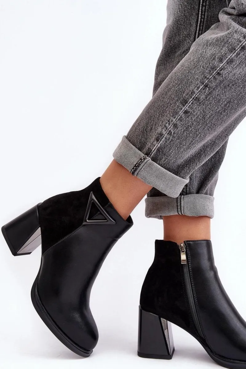 Botki Na Słupku|Czarne Botki>Damskie buty S.Barski Skórzane Botki Damskie Na Słupku D&A CR8171 Czarne