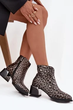 Botki Ocieplane|Botki Skórzane></noscript>D&A Skórzane Botki Damskie Na Klocku Ocieplane Panterka CR52-622 Czarno-Złote