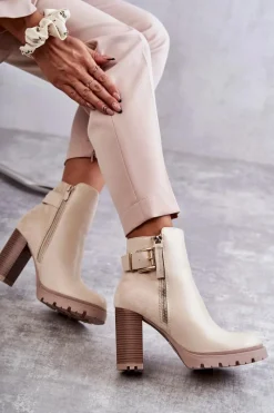 Boto Skórzane Botki Na Obcasie Z Ozdobnym Zamkiem Beżowe Rosita