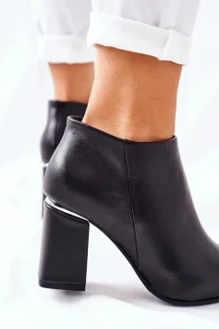 Outlet Boto Skórzane Botki Na Słupku Czarne Raglan