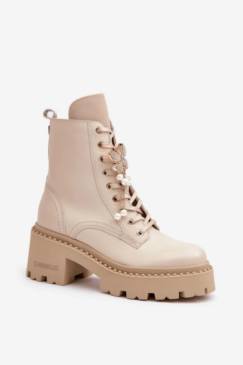 Botki Ocieplane|Damskie Trapery>CheBello Skórzane Botki Workery Damskie Z Motylem Beżowe 4590