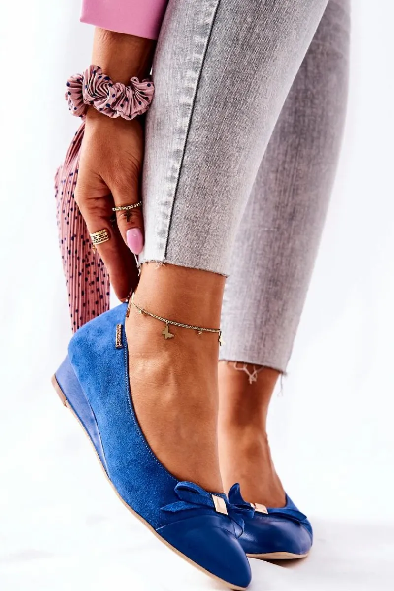 New Monnari Skórzane Czółenka Na Koturnie 0590-M12 Niebieskie