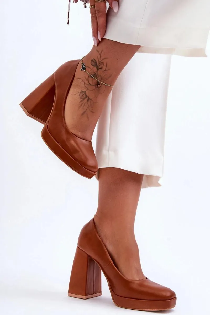 Czółenka Na Platformie|Czółenka Na Słupku>Boto Skórzane Czółenka Na Masywnym Obcasie Camel Rosalia