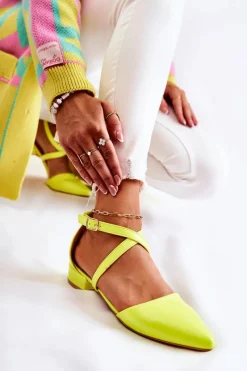 Czółenka Na Słupku>Boto Skórzane Czółenka Na Niskim Obcasie Żółte Giovanna