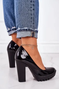 Outlet Maciejka Skórzane Czółenka Na Słupku 02629-05 Lakierowane Czarne