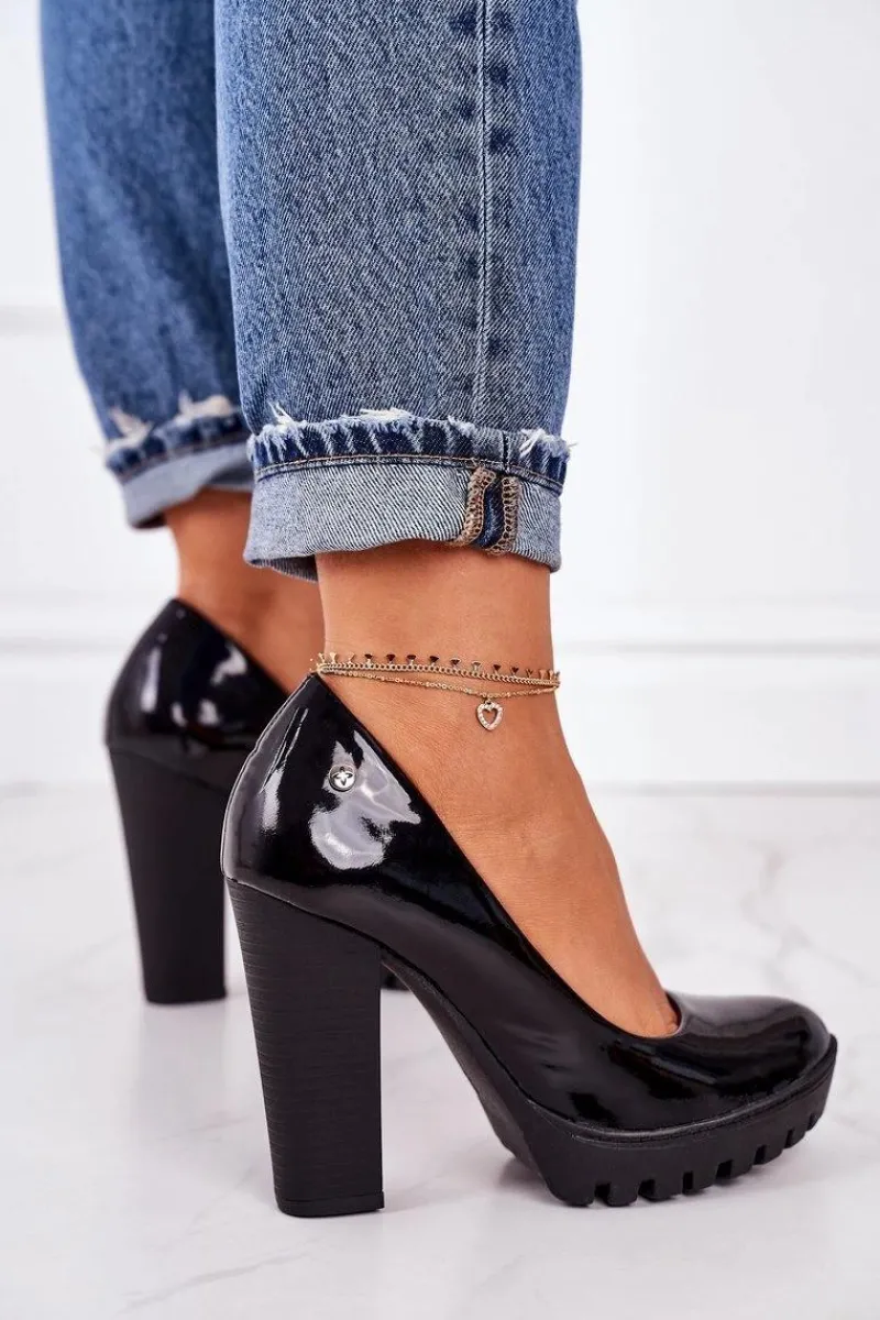 Outlet Maciejka Skórzane Czółenka Na Słupku 02629-05 Lakierowane Czarne