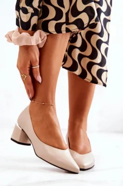 Czółenka Klasyczne>Boto Skórzane Czółenka Nosek W Szpic Beżowe Marilyn