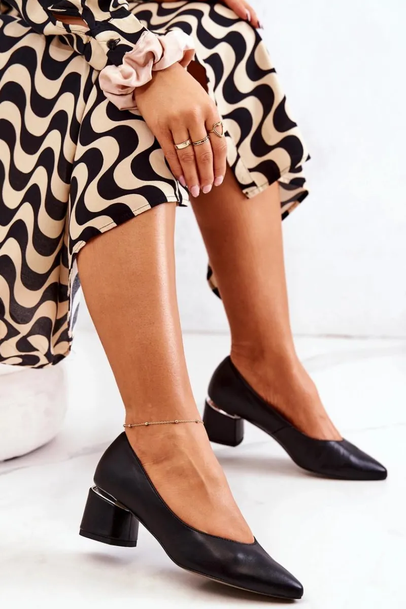 Czółenka Klasyczne>Boto Skórzane Czółenka Nosek W Szpic Czarne Marilyn