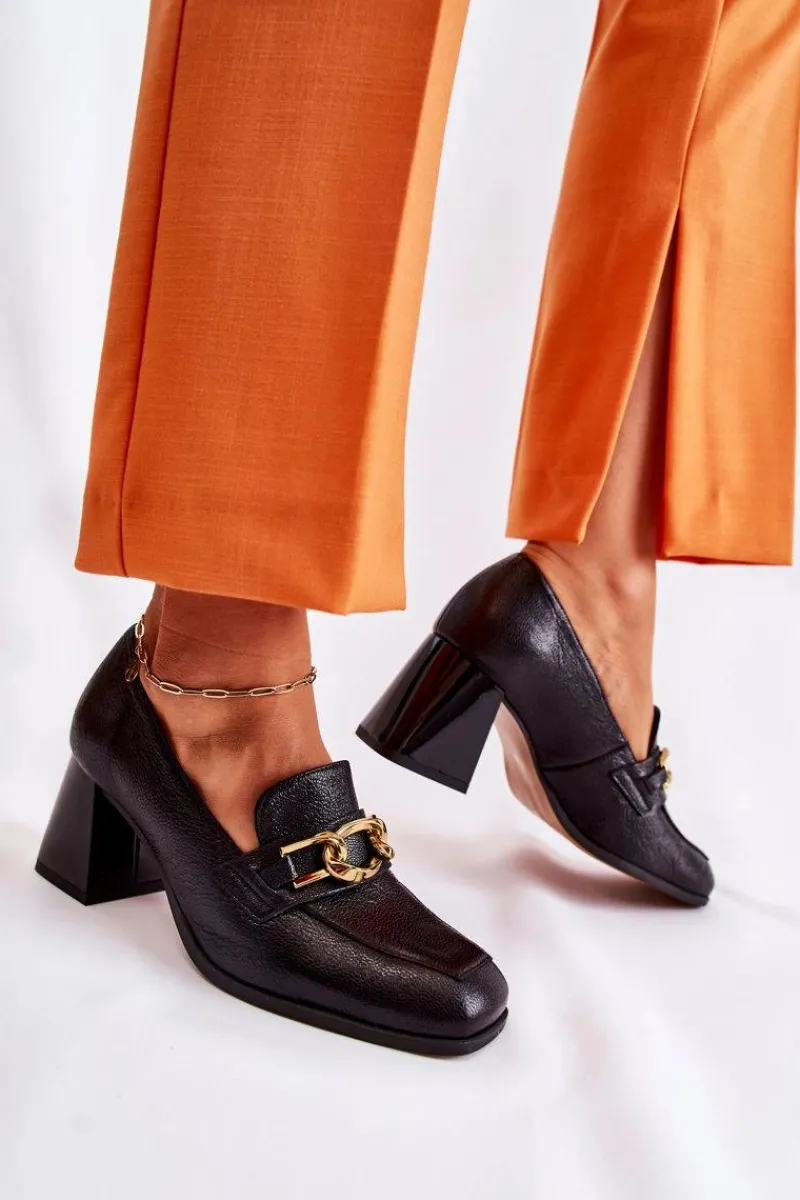 Czółenka Klasyczne>Laura Messi Skórzane Czółenka Z Łańcuchem 2515 Czarne Czarny