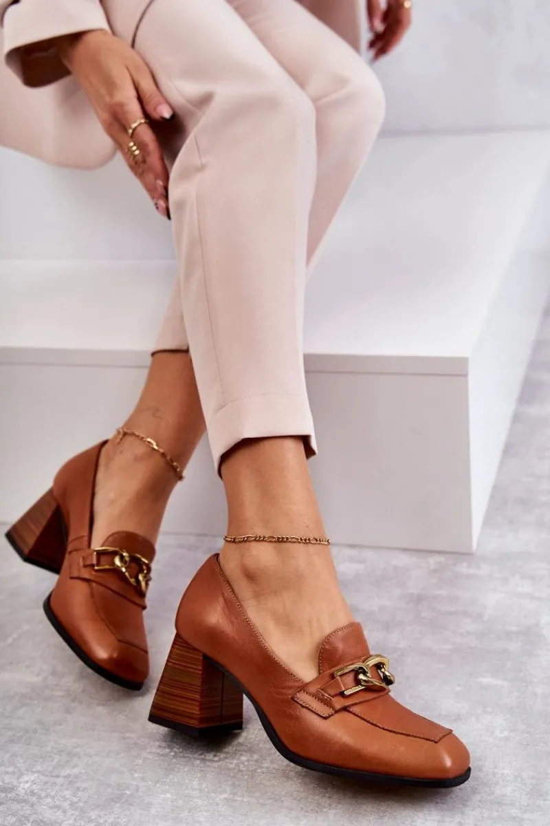 Czółenka Klasyczne>Laura Messi Skórzane Czółenka Z Łańcuchem 2514 Camel