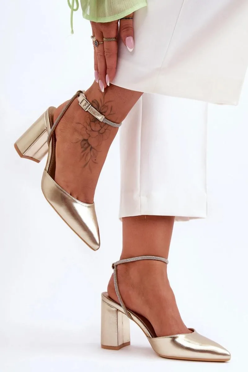 Best Boto Skórzane Czółenka Z Ozdobnym Paseczkiem Złote Lirosa