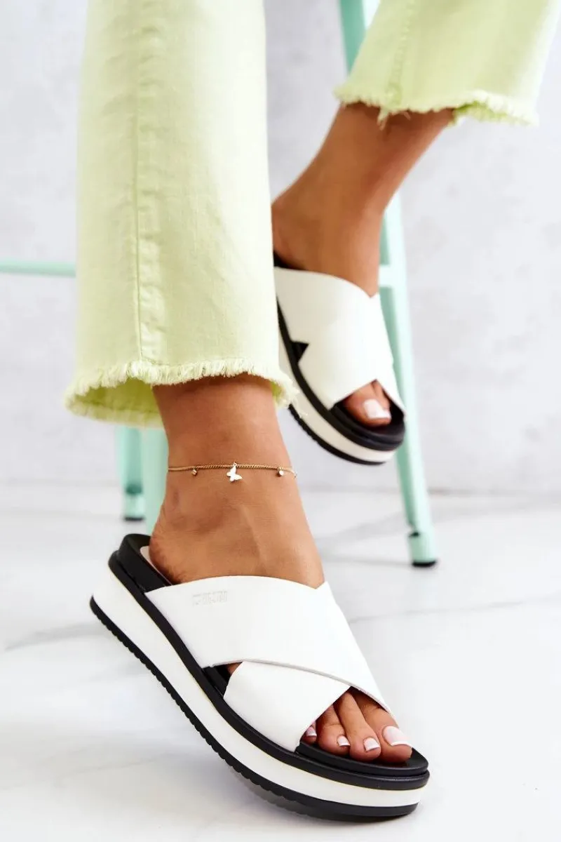 Klapki Damskie Big Star|Klapki Damskie Klasyczne>Big Star Shoes Skórzane Damskie Klapki Big Star JJ274723 Białe