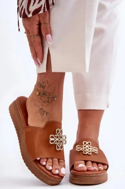 Klapki Na Platformie|Klapki Damskie Klasyczne>Boto Skórzane Damskie Klapki Na Platformie z Ozdobą Brązowe Azera