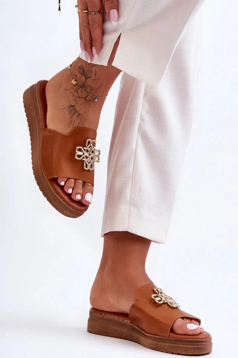 Klapki Na Platformie|Klapki Damskie Klasyczne>Boto Skórzane Damskie Klapki Na Platformie z Ozdobą Brązowe Azera