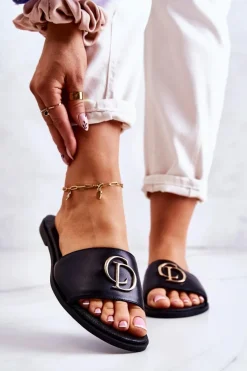 Hot Skórzane Damskie Klapki Nicole 2735 Czarne Damskie Klapki Damskie Klasyczne