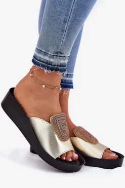 Online Damskie buty S.Barski Skórzane Damskie Klapki Z Ozdobą KV51-028 Złote Złoty