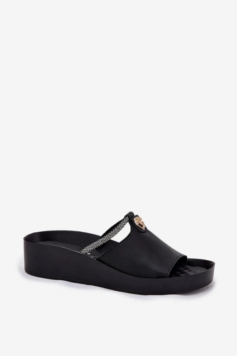 Klapki Na Koturnie|Klapki Na Platformie>Damskie buty S.Barski Skórzane Damskie Klapki Z Ozdobnym Paskiem KV51-034 Czarne Czarny