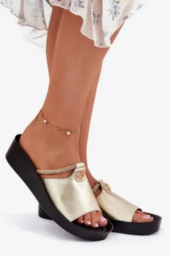 Discount Damskie buty S.Barski Skórzane Damskie Klapki Z Ozdobnym Paskiem KV51-034 Złote Złoty