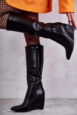 Kozaki Wiosenne|Kozaki Na Koturnie><noscript><img width=