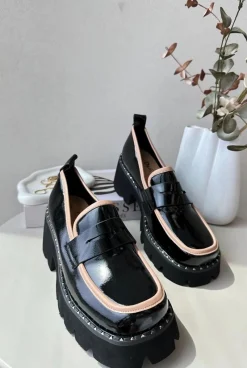 Outlet Skórzane Damskie Mokasyny D&A MR870-32 Czarne Damskie Loafersy Damskie|Mokasyny Płaskie