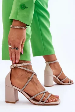 Sandały Na Obcasie><noscript><img width=