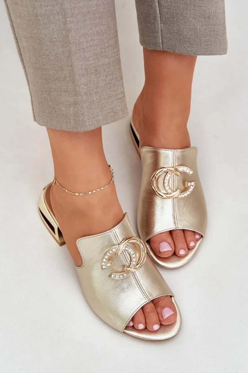 Klapki Na Obcasie|Klapki Damskie Klasyczne>Laura Messi Skórzane Eleganckie Klapki Damskie Na Niskim Obcasie 2874 Złote