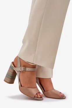 Sandały Na Słupku|Sandały Na Obcasie></noscript>Laura Messi Skórzane Eleganckie Sandały Na Słupku 2136 Ciemnobeżowe Beżowy