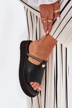 Damskie buty S.Barski Skórzane Klapki Damskie Na Platformie Z Ozdobnym Paskiem D&A MK51-475 Czarne